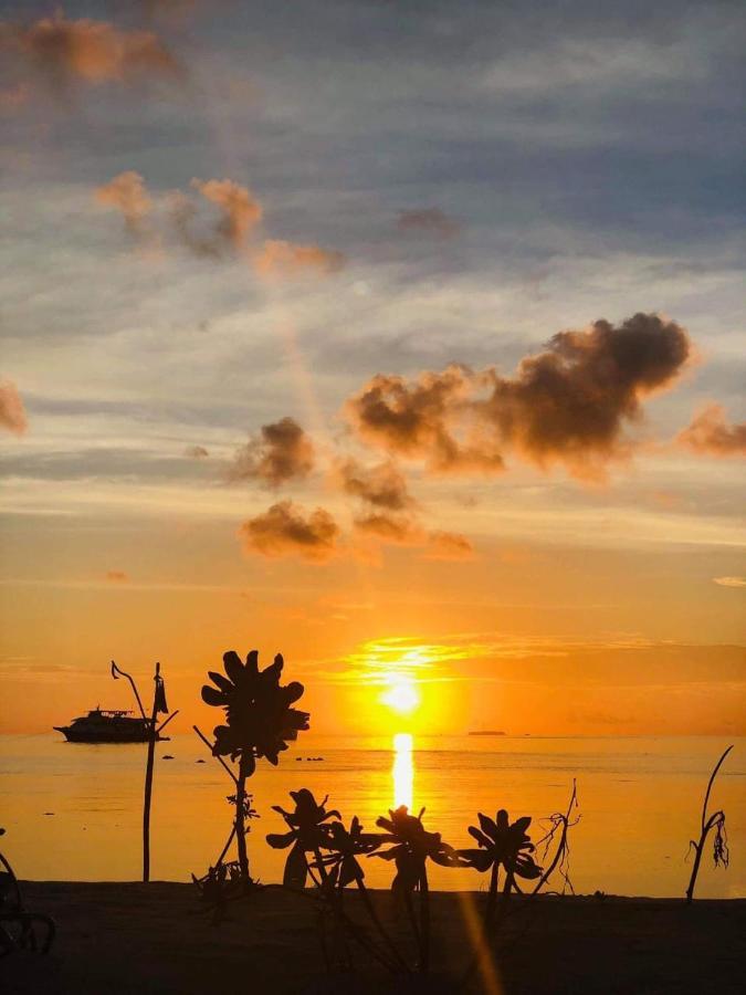Hus i South Male Atoll på 320 kvm, med 11 soverom, 12 bad Guraidhoo  Eksteriør bilde