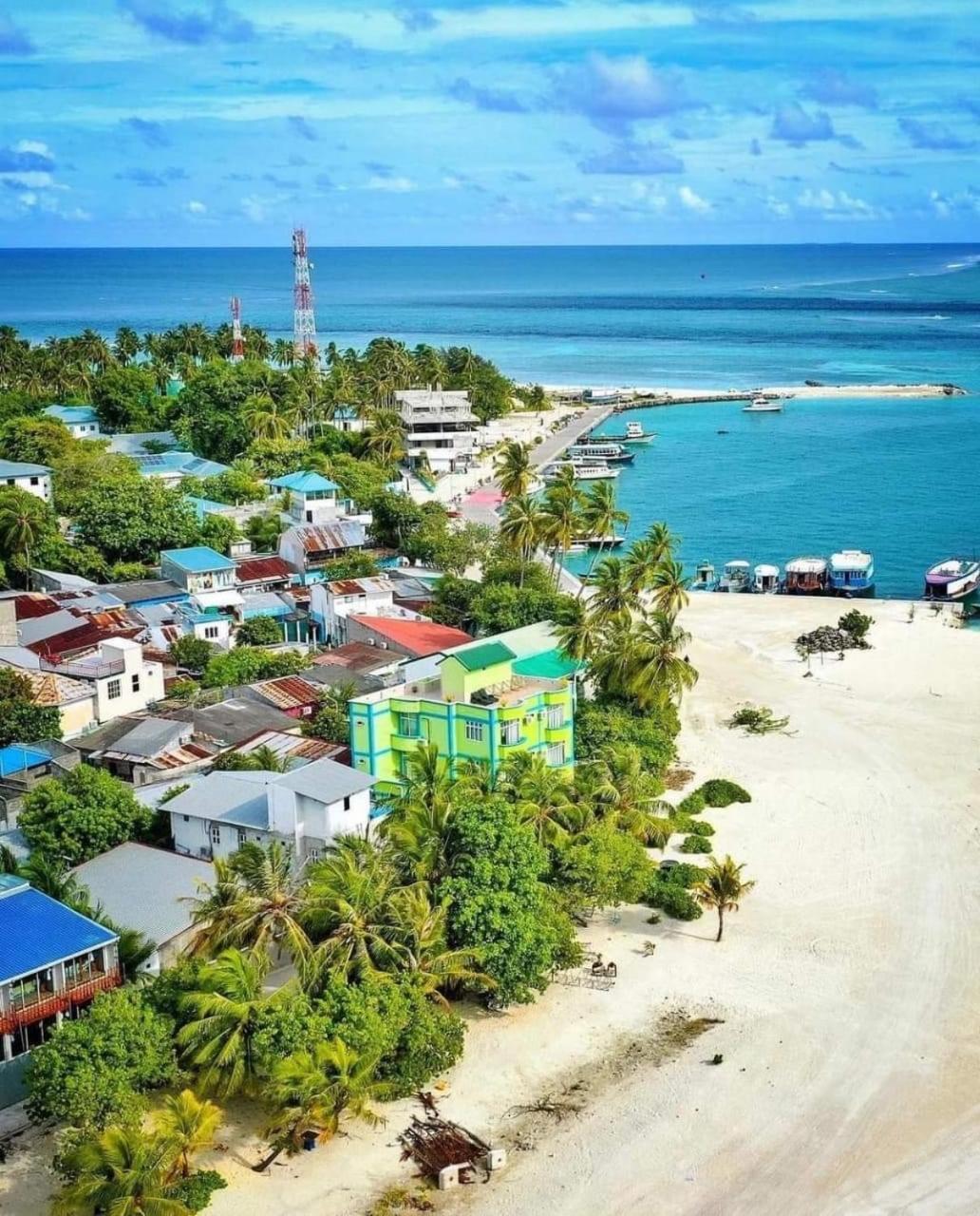 Hus i South Male Atoll på 320 kvm, med 11 soverom, 12 bad Guraidhoo  Eksteriør bilde